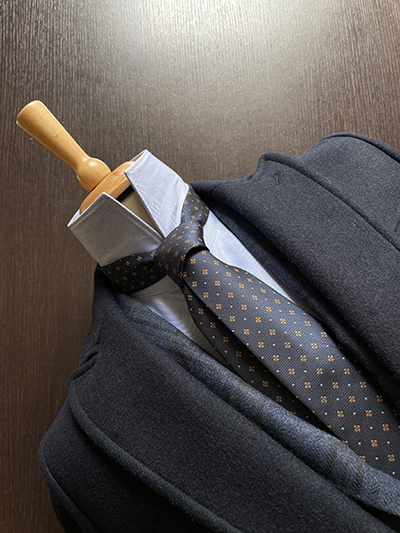 Cappotto Doppiopetto in Cashmere e Lana Blu Notte - immagine 3