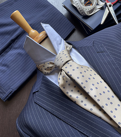 Abito Tasmania Gessato 10 mm Bluette