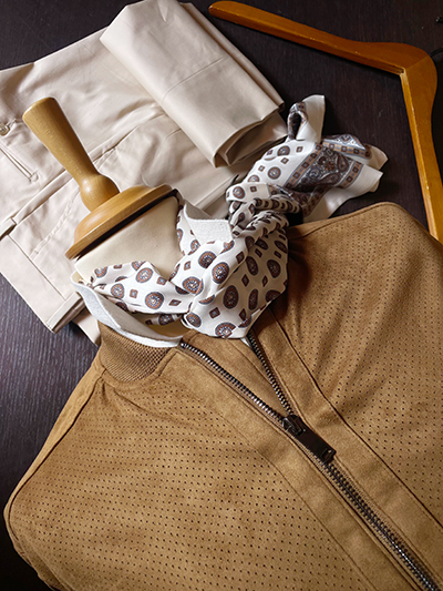 Bomber traforato mano scamosciata Cognac