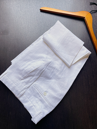 All-in-one: Polo Performance Blu Notte e Pantalone Bianco - immagine 6