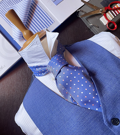 Camicia su misura Savoy con Cifre, Cravatta e Gilet in regalo