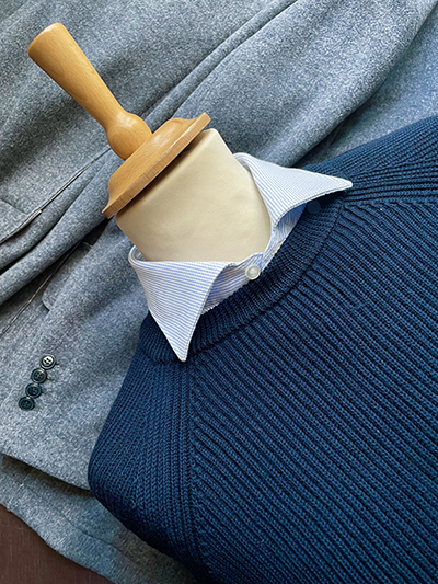 Girocollo in Puro Cashmere a maglia Inglese Blu Avio Scuro