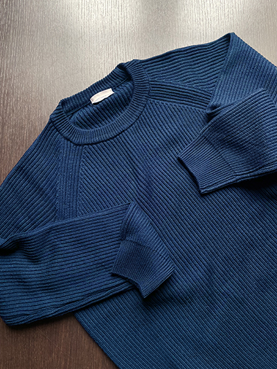 Girocollo in Puro Cashmere a maglia Inglese Blu Avio Scuro - immagine 2